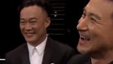 张学友金曲奖落败，组委会给了一根安慰奖香肠，暗戳戳的安慰他！