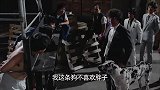 黑老大的狗不喜欢胖子，曾志伟吓住了，立马把脸部收缩