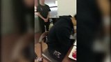 中超-小伙子长身体多吃点！刘若钒与队友吃烤肉大快朵颐-专题