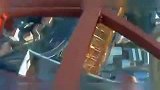 视频公司-请勿模仿！摩天大楼上的刺激跑酷 看着都让人腿软