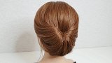发量少怎么扎头发？试试这样扎，贵妇感十足