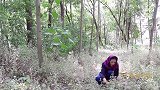 妈妈在地里突然晕倒，被小伙伴背回家后，没想到竟然再次晕倒