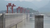 眼见为实！如织游客打卡三峡大坝：雄伟壮观固若金汤，为祖国点赞