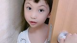 妈妈不在家，爸爸要洗澡，女儿推开门说了一句话，爸爸傻眼了