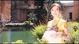 旗袍成时尚圈的宠儿！黑色印花旗袍彰显美好身段，真是美艳