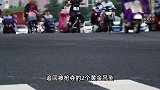 男子在商场抢金饰，警方20分钟人赃并获：已刑拘，曾因盗窃服刑