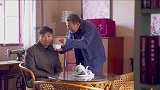 傻儿子不肯吃东西，把老父亲给愁坏了，真是拿他一点办法都没有