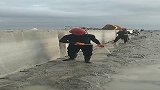 人家一锤80，我们一锤8块，人与人还是有差距的