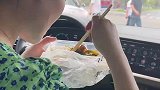 坐网约车拍下的画面，生活不易