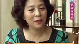范冰冰妈妈接受采访，范冰冰入学第一天被六十个人围观，离谱且真实娱乐播报台