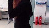 原谅我吧!我真的不会蹦迪