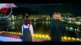 泡菜爱上小龙虾女生莫名流泪,金发男感谢店员,他感到家的温暖