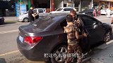 农村小伙这样招待客人，点一碗面5个人吃，客人吃的还乐呵呵！