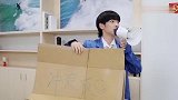 周震南果然是一个沙雕男孩，自黑起来没有底线