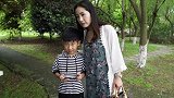 二货从小玩手机被算命的说以后要穿白大褂，结果成了盲人按摩师