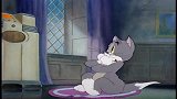 猫和老鼠：汤姆特别胆小，看恐怖电影躲在被窝里，还吓的要死！