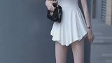 高颜值小姐姐魔鬼身材也是绝了