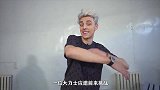 装甲玻璃到底有多牛？小伙用1万美金悬赏，大力士捶到怀疑人生！