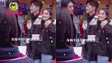 张翰徐璐恋情曝光？大街上2人勾肩搭背，曾因剧中太甜引网友猜测
