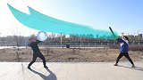 雄霸为枪辣条打伤老师，二浪一招杀神一刀斩教雄霸做人，太逗了
