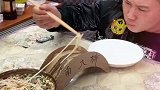 小锅米线过桥后真的会变成“过桥米线”吗？