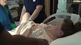 产房实拍产妇自然分娩全过程，每一个妈妈都是真英雄，母爱太伟大