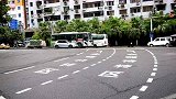 “左转弯待转区”也算闯红灯，很多车主都在这因闯红灯被扣过分
