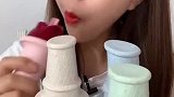 火龙果口味的冰棒，嘎嘣硬，牙口不好的人真咬不动