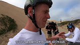 老外脑洞大开，用耐克球鞋做自行车轮胎，网友：心疼鞋鞋一秒钟