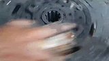 离合器片磨损严重，看看巴铁师傅是如何修理的，长见识了