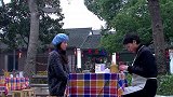 大婶看到很久没见的女儿 紧张得不知说什么