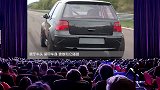 国外小伙霸气改装卡车，獠牙车头、装甲车身，谁敢和它碰碰？