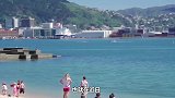 这地养老金每月8000多，农村城市待遇还相同！你知道吗？