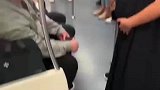 孕妇要求乘客让座，态度豪横引不满