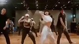 Lisa 舞蹈卡点太绝了！又酷又飒，不愧是青你的舞蹈导师！