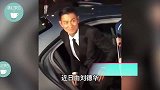 刘德华易烊千玺合唱《还是笨小孩》，两代偶像合体重唱金曲好感动