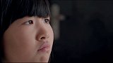 《天梦》：小女孩出院回家，看着爸爸给她画的身高线，只能坐着轮椅用手去摸