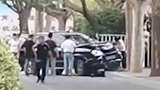 西安一学校校园内发生车祸 一学生课间上厕所时被撞