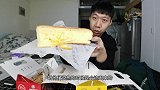 芝士蛋糕那么好吃吗，被大妈说还要买我的蛋糕，吃过感觉一般般