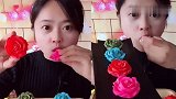 美女直播吃花朵巧克力，一口下去超过瘾，是我向往的生活