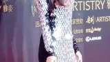 幂幂的筷子腿真的太美了，敢爱敢放的性格我觉得她很勇敢