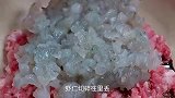 以后想吃馄饨别总去外面买了，像我这样做，简单又好吃
