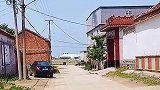 村里通飞机，简直不敢相信
