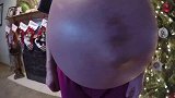 孕妈怀三胞胎，撩起衣服瞬间被惊到了，这肚子也太大了，太厉害了