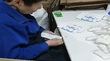 在当今這个社会，谁都靠不住，只能靠自己的双手！