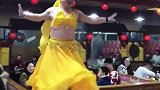 过年都请假了，后厨顶上了？