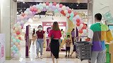 和老婆逛街的正确打开方式..最后证明男人都是一个德行…情侣日常 反转 搞笑