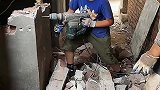 不好好上学，体验打电钻