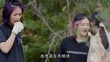霍思燕节目中吃橘子，谁注意她把橘核吐哪了素质装不出来