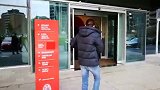 R罗和其经纪人一同现身米兰总部 记者：这与他冬窗要离队有关